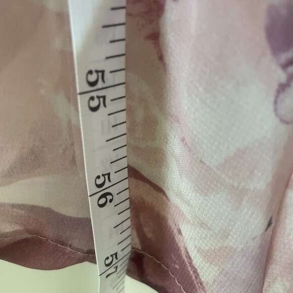 Dress - Picture 8 of 8